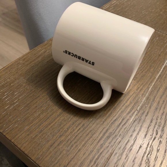 Two Starbucks Coffee Mugs 10 Fl oz White Ceramic w/Green Mermaid Logo - Picture 7 of 16